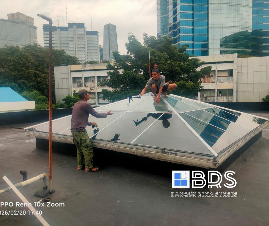 Cuci Atap Kaca Kanopi