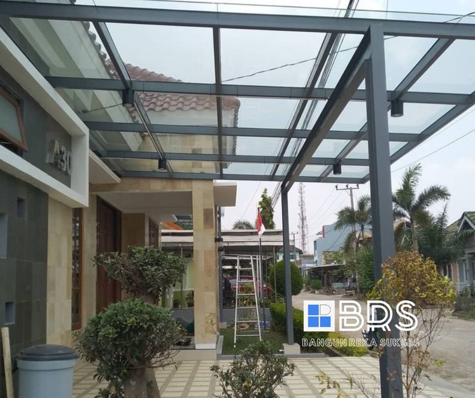 Canopy Kaca Bening