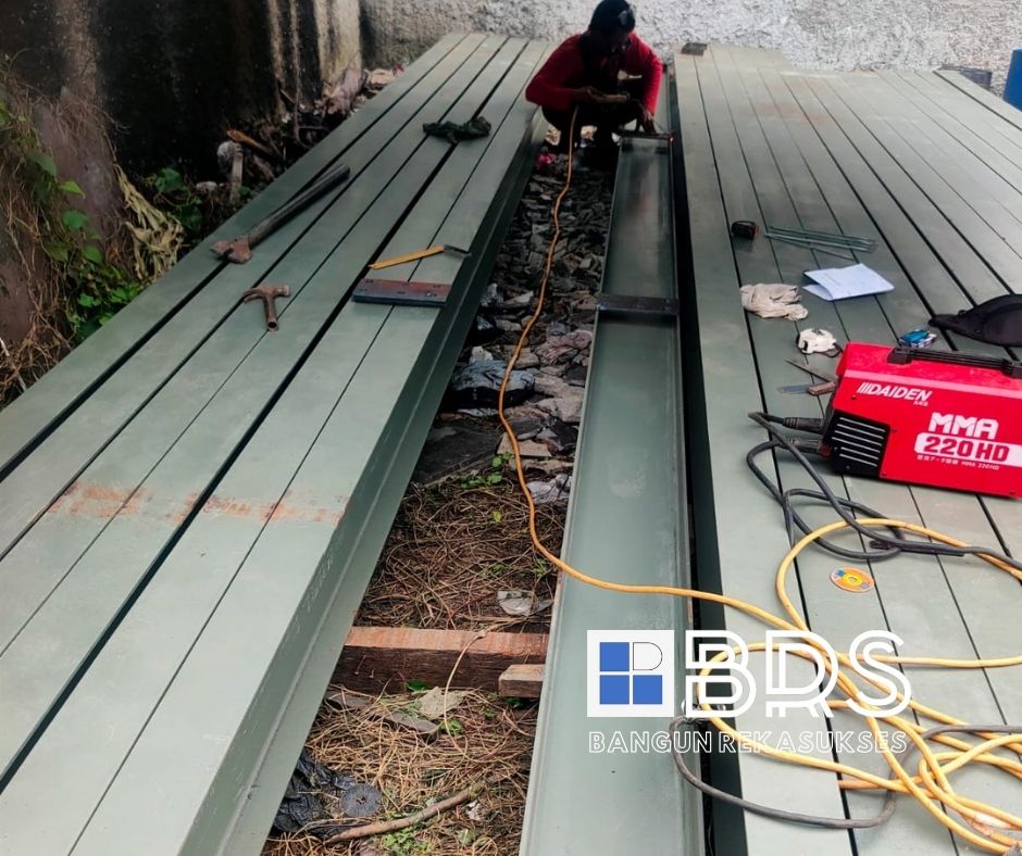 Material Kanopi Tahan Lama